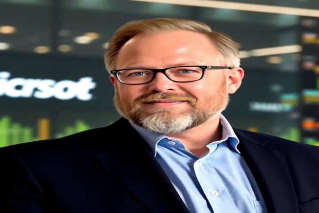 Saylor Urges Microsoft to Leverage Bitcoin for Growth